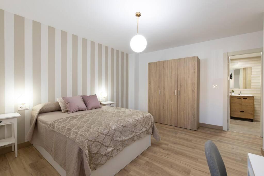Neptuno Deluxe Apartment Granada Ngoại thất bức ảnh