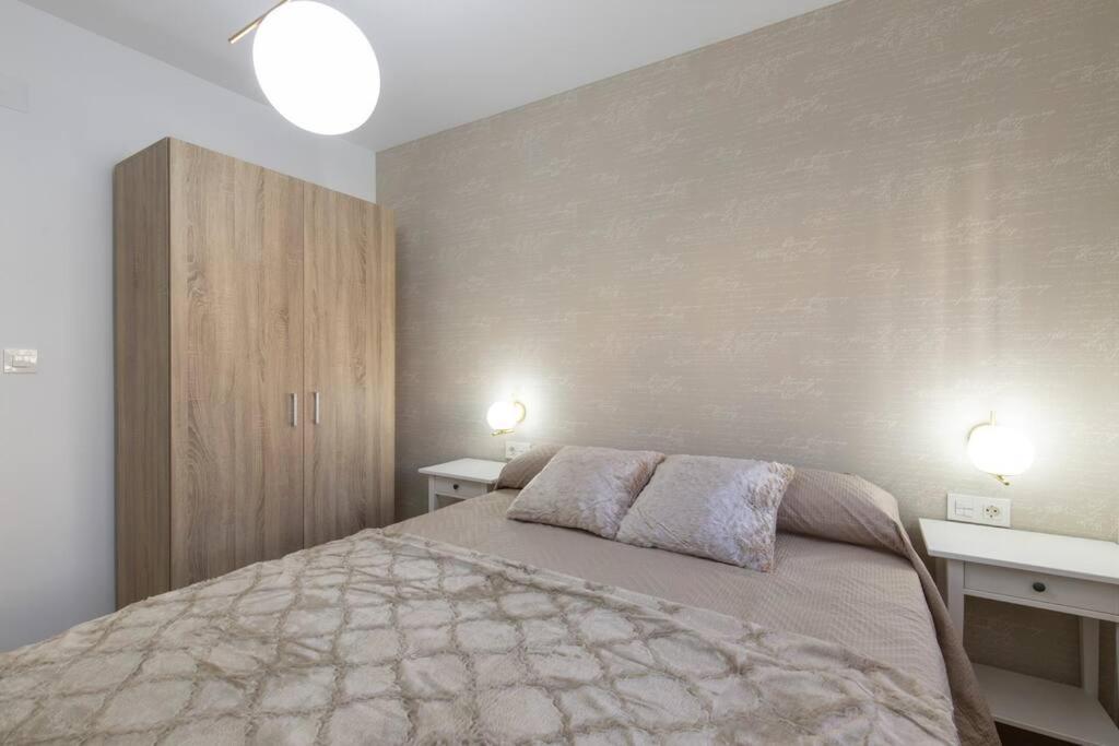 Neptuno Deluxe Apartment Granada Ngoại thất bức ảnh