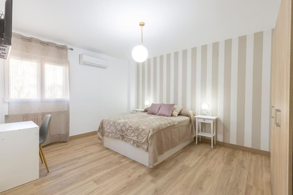 Neptuno Deluxe Apartment Granada Ngoại thất bức ảnh