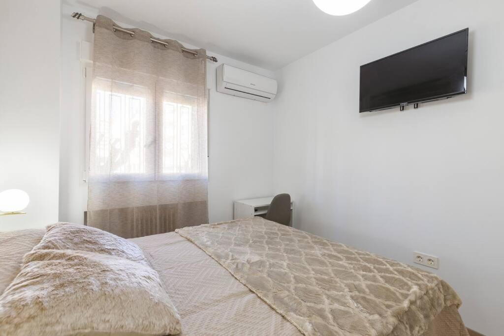 Neptuno Deluxe Apartment Granada Ngoại thất bức ảnh