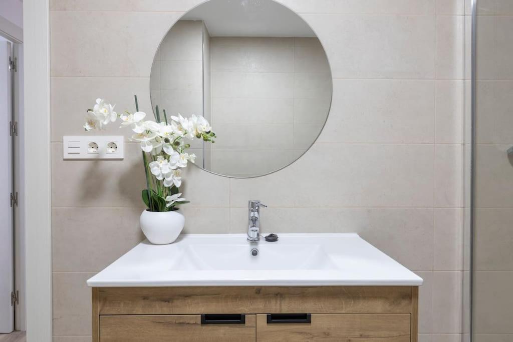 Neptuno Deluxe Apartment Granada Ngoại thất bức ảnh